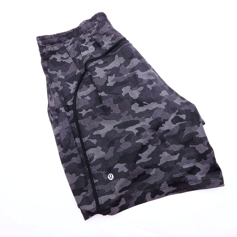 Lululemon Mens L Lined Pace Breaker 7" Shorts Black/Gray Camo Athletic LM7ANDS